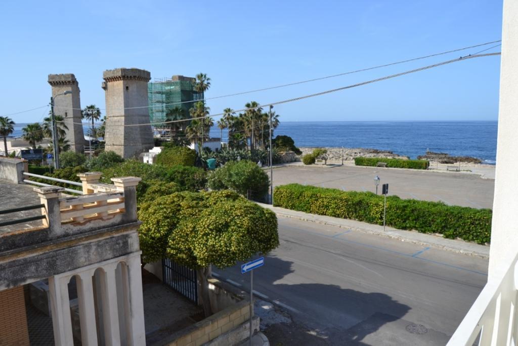 Piccadilly Rooms Restaurant And Beach Santa Maria al Bagno Extérieur photo